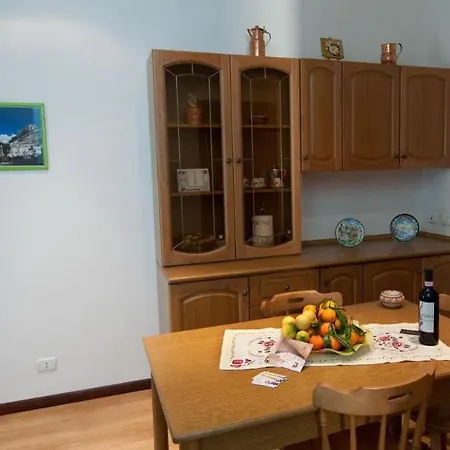 Bed & Breakfast Scicli 4* شيكلي