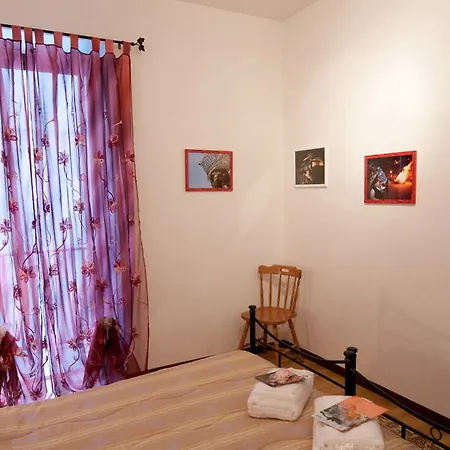 Bed & Breakfast Scicli 3* شيكلي