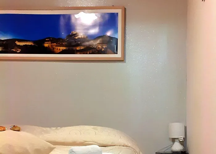 Bed & Breakfast Scicli 4* Шикли