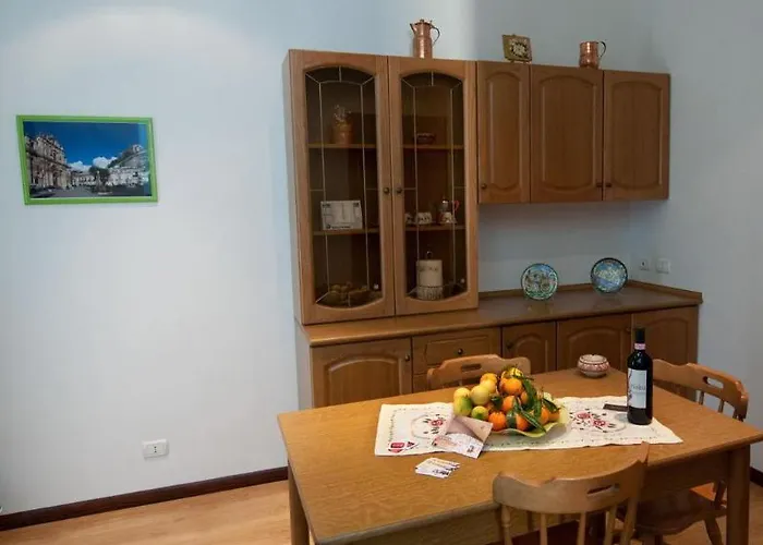 Bed & Breakfast Scicli 4* Шикли