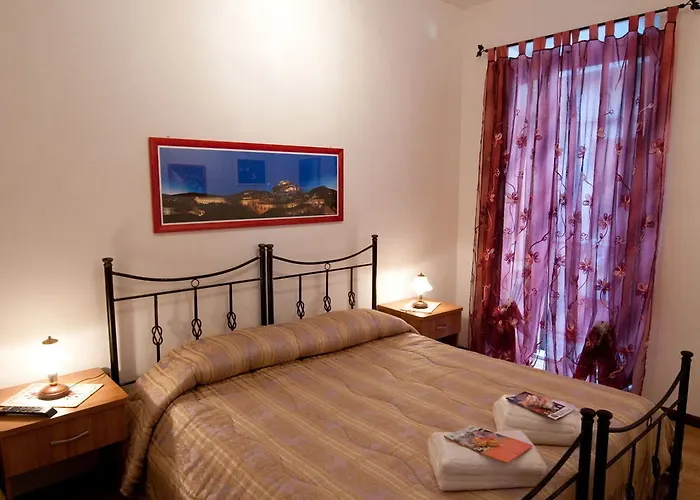 Bed & Breakfast Scicli 4* Шикли